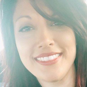 Meet your Posher, Danae